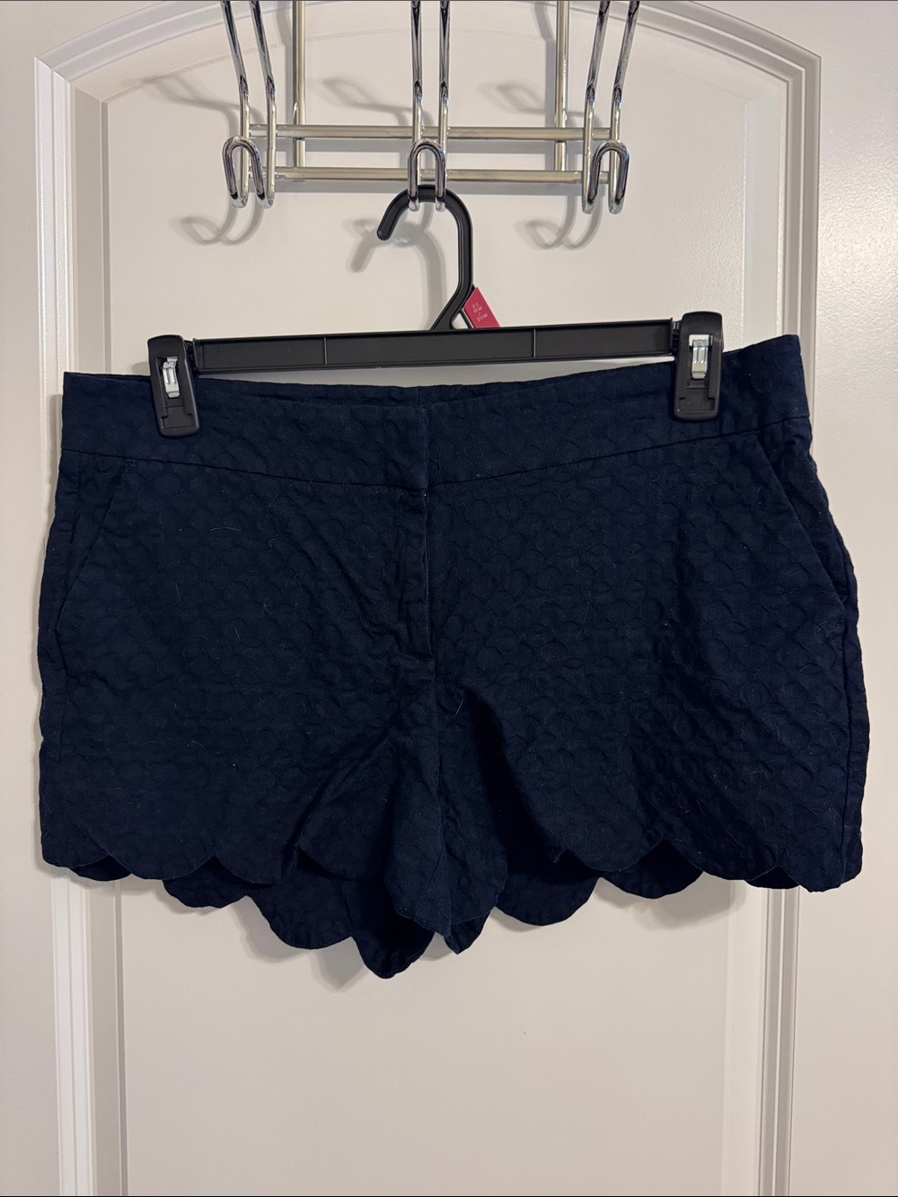 crown & ivy Navy Quilted Scallop-Hem Shorts
